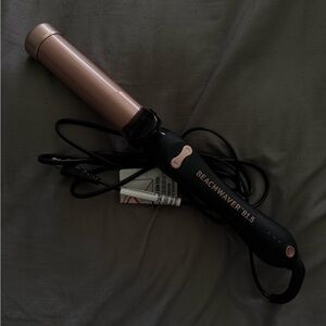 Beachwaver Co. Pink Hair Curler